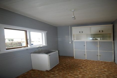 Photo of property in 1/76 Cambridge Terrace, Waterloo, Lower Hutt, 5011