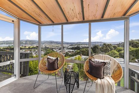 Photo of property in 57 Kinghorne Street, Strathmore Park, Wellington, 6022