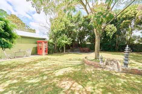 Photo of property in 5 Vernon Avenue, Takaro, Palmerston North, 4412