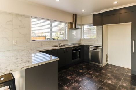 Photo of property in 24 Great North Road, Winton, 9720