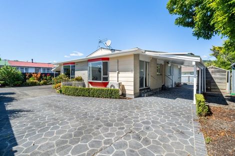 Photo of property in 1/698 Fergusson Drive, Elderslea, Upper Hutt, 5018