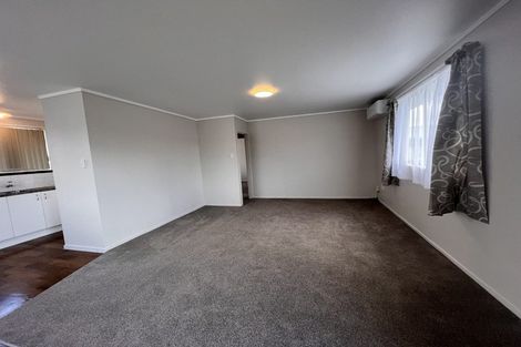 Photo of property in 1/67 Redcrest Avenue, Red Hill, Papakura, 2110