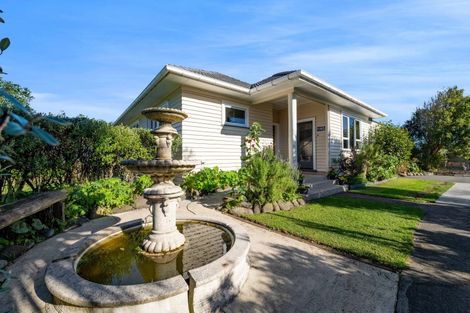 Photo of property in 7091 South Road, Warea, New Plymouth, 4381