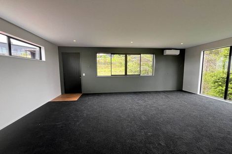 Photo of property in 250 Hillcrest Road, Wainui, 0931