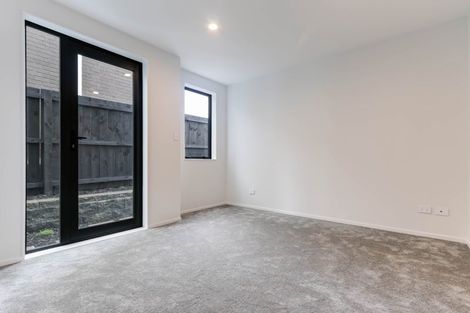 Photo of property in 1/32a Westgate Drive, Massey, Auckland, 0614