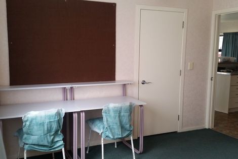 Photo of property in 2/3 Inverness Avenue, Hamilton East, Hamilton, 3216