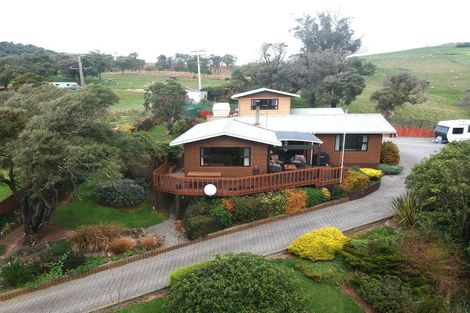 Photo of property in 16 Coronation Street, Moeraki, Palmerston, 9482