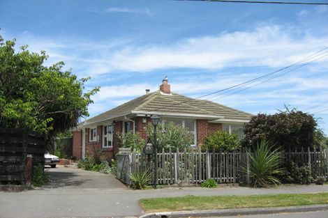 Photo of property in 15 Horton Place, Avondale, Christchurch, 8061