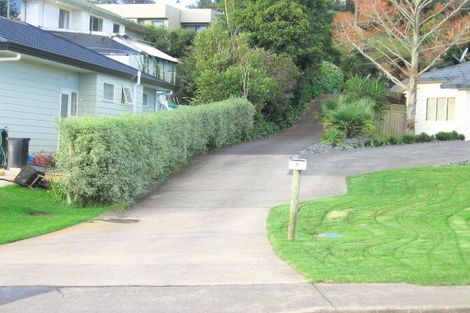 Photo of property in 9a Jelas Road, Red Beach, 0932