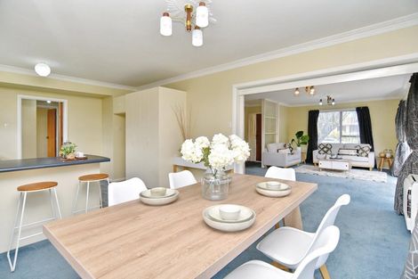 Photo of property in 1/1 Rosedale Place, Avonhead, Christchurch, 8042