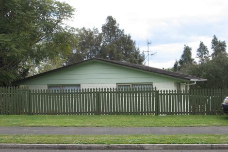 Photo of property in 30 Cumberland Crescent, Welcome Bay, Tauranga, 3112