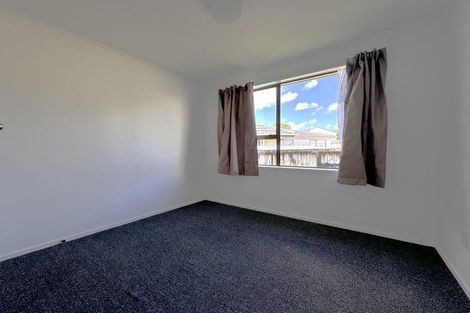 Photo of property in 11 Karepo Crescent, Ranui, Auckland, 0612