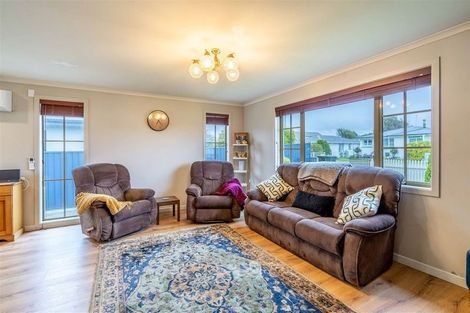 Photo of property in 52 Helmsdale Street, Waverley, Invercargill, 9810