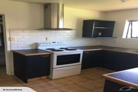 Photo of property in 40a Lambeth Crescent, Redwood, Christchurch, 8051