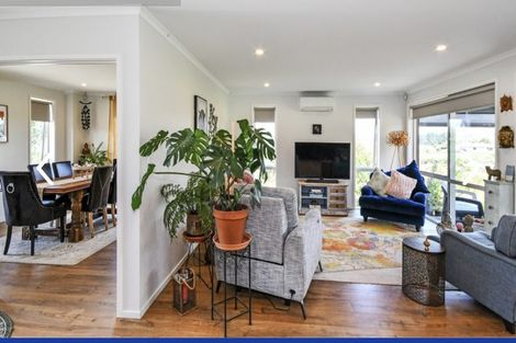 Photo of property in 11 Peet Row, Pokeno, 2471