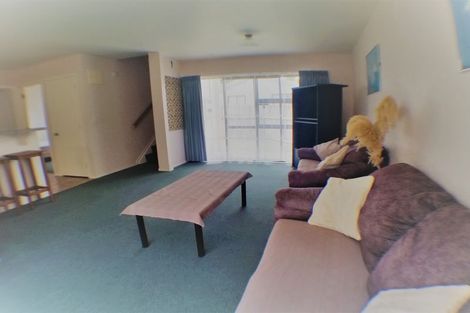 Photo of property in 2/3 Inverness Avenue, Hamilton East, Hamilton, 3216