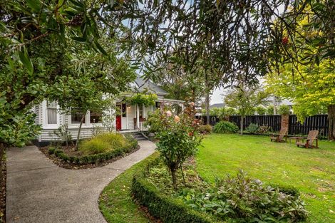 Photo of property in 42 Hawkesbury Avenue, St Albans, Christchurch, 8014