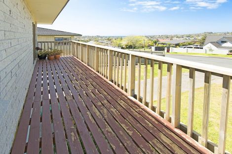 Photo of property in 1/38 Albatross Road, Red Beach, 0932