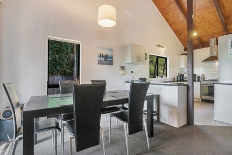 Photo of property in 24 Claverdon Drive, Massey, Auckland, 0614