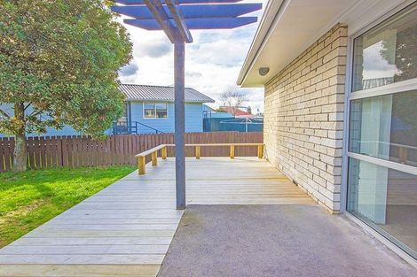 Photo of property in 3/10 Gordon Road, Papatoetoe, Auckland, 2025