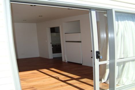 Photo of property in 81 Archers Road, Hillcrest, Auckland, 0629