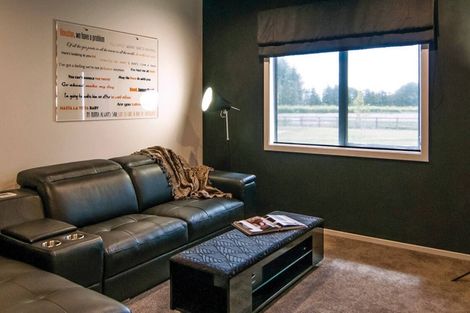 Photo of property in 258 Clifton Road, Whitford, 2571