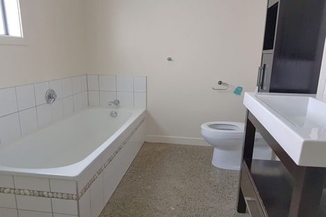 Photo of property in 156 Homebush Road, Khandallah, Wellington, 6035