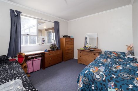 Photo of property in 100 Grove Street, Tinwald, Ashburton, 7700