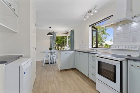 Photo of property in 27 Radiata Street, Fairview Downs, Hamilton, 3214