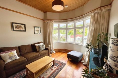 Photo of property in 17 Emerson Street, Berhampore, Wellington, 6023