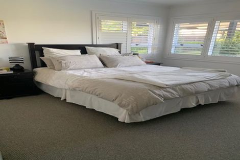 Photo of property in 2/28 Bleakhouse Road, Howick, Auckland, 2014
