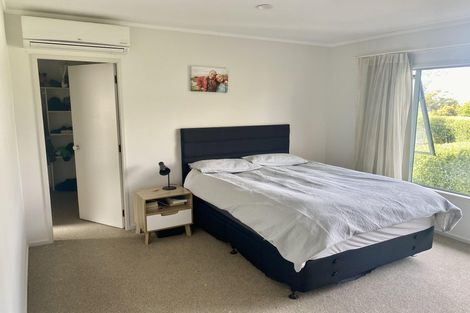 Photo of property in 24a Alexander Street, Cockle Bay, Auckland, 2014