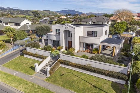 Photo of property in 87 Milne Drive, Paraparaumu, 5032