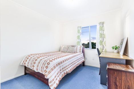 Photo of property in 22 Styca Place, Sunnyvale, Auckland, 0612