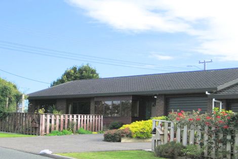 Photo of property in 1b Kauri Crescent, Snells Beach, 0920