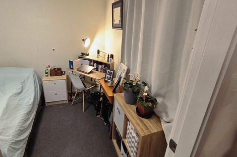 Photo of property in 62 Severn Street, Island Bay, Wellington, 6023