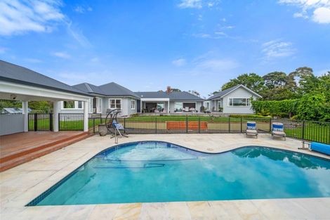 Photo of property in 576 Whitford Road, Whitford, Howick, 2571