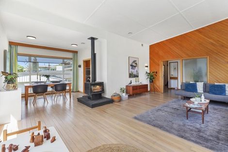 Photo of property in 62 Spencer Street, Crofton Downs, Wellington, 6035