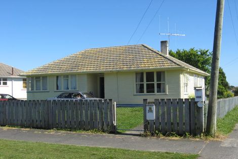 Photo of property in 665 Hazelmere Crescent, Te Awamutu, 3800