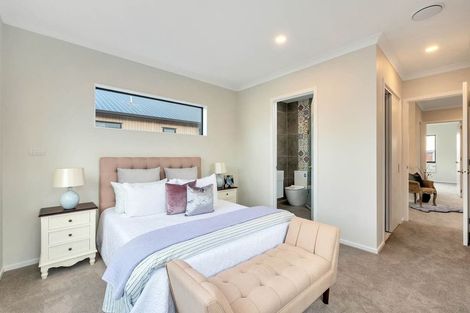 Photo of property in 15 Toanui Road, Hobsonville, Auckland, 0616