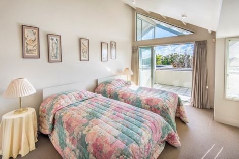 Photo of property in 59a Stanley Point Road, Stanley Point, Auckland, 0624