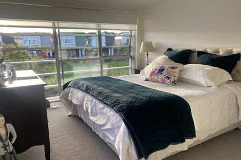 Photo of property in 7 Kotuku Lane, Hobsonville, Auckland, 0616