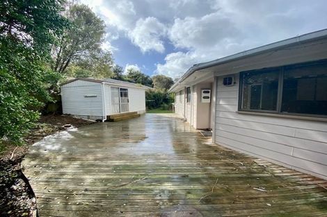Photo of property in 15 Cottam Grove, Northcross, Auckland, 0632