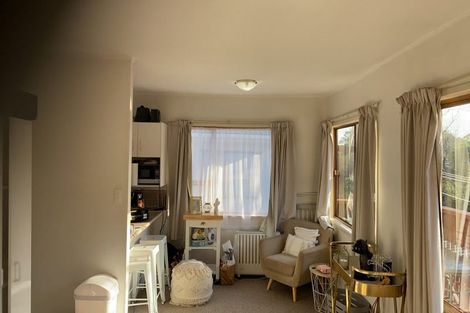 Photo of property in 1/12 Sunnyside Road, Sunnyvale, Auckland, 0612