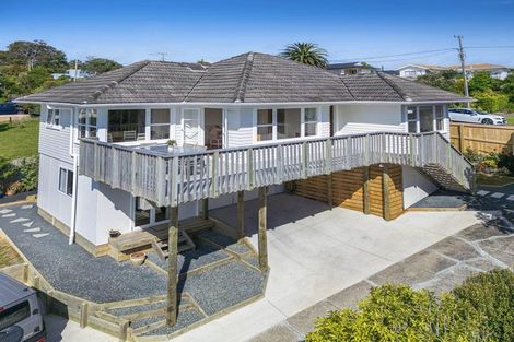 Photo of property in 1229 Whangaparaoa Road, Gulf Harbour, Whangaparaoa, 0930