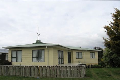 Photo of property in 50a Meadowland Street, Matua, Tauranga, 3110