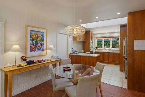 Photo of property in 9 Karaka Grove, Waikanae, 5036