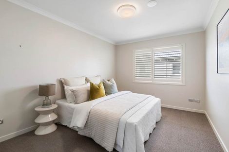 Photo of property in 8 Eaves Bush Parade, Orewa, 0931