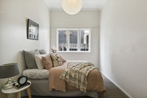 Photo of property in 96 Pirie Street, Mount Victoria, Wellington, 6011