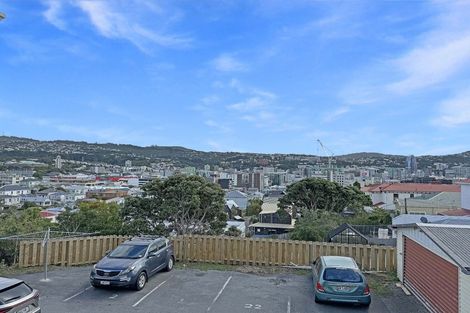 Photo of property in 1/24 Austin Street, Mount Victoria, Wellington, 6011